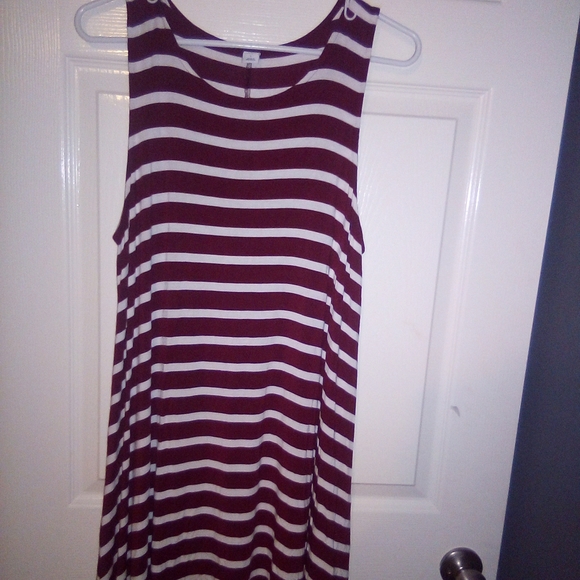 Dress - Picture 1 of 1